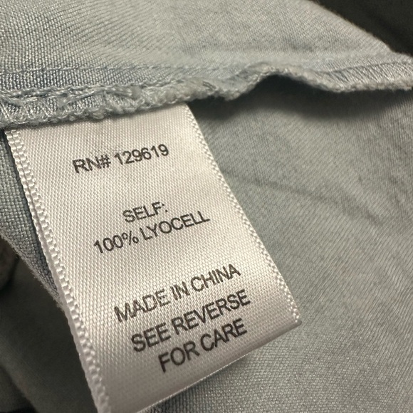 NWT Allie Rose Chambray Denim Shirt Dress in Light Wash - Picture 12 of 12